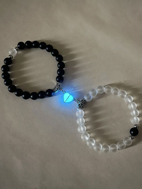 Dúo de Pulseras para Pareja 